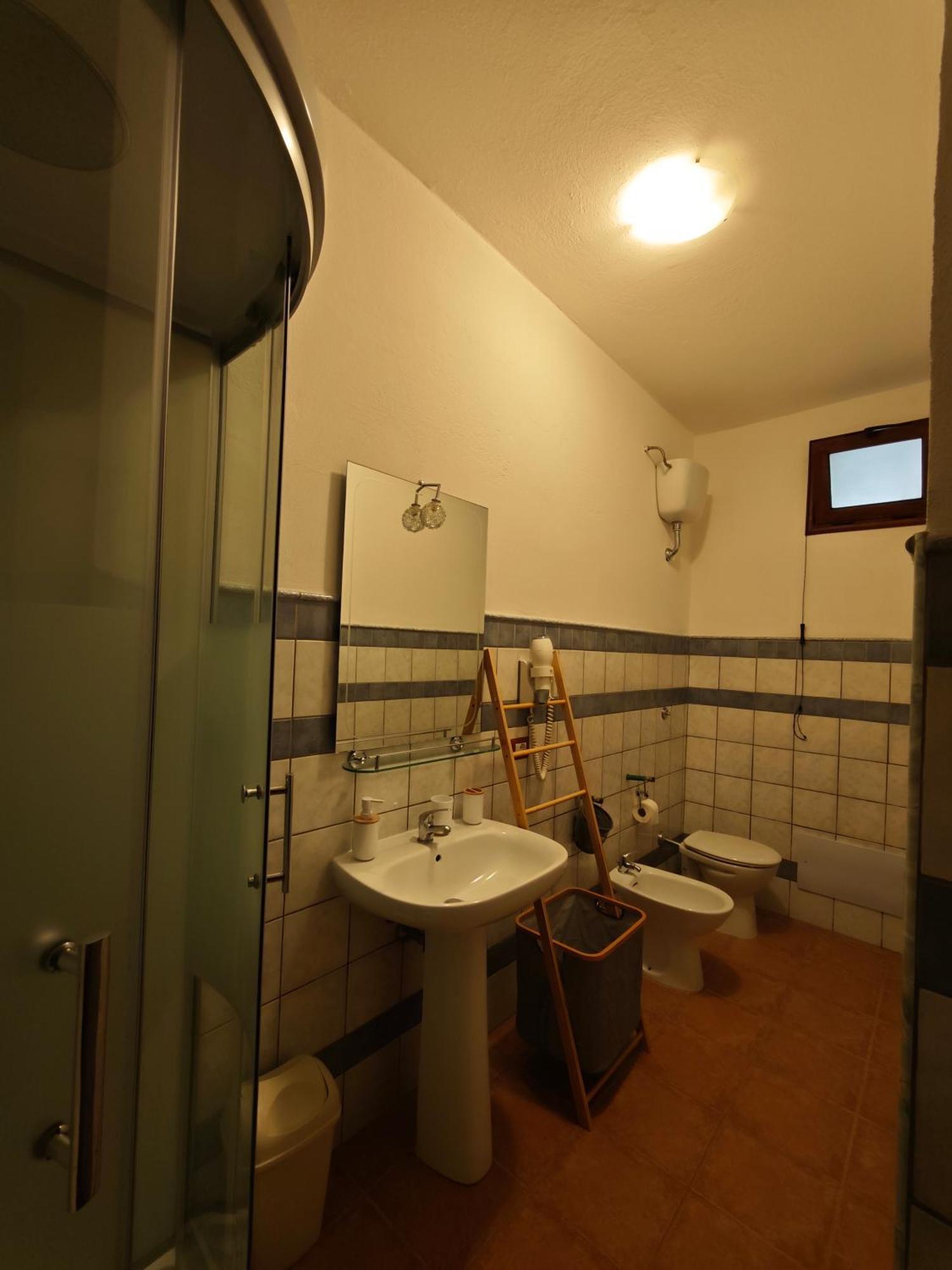 B&B Domu Delunas Giba Extérieur photo