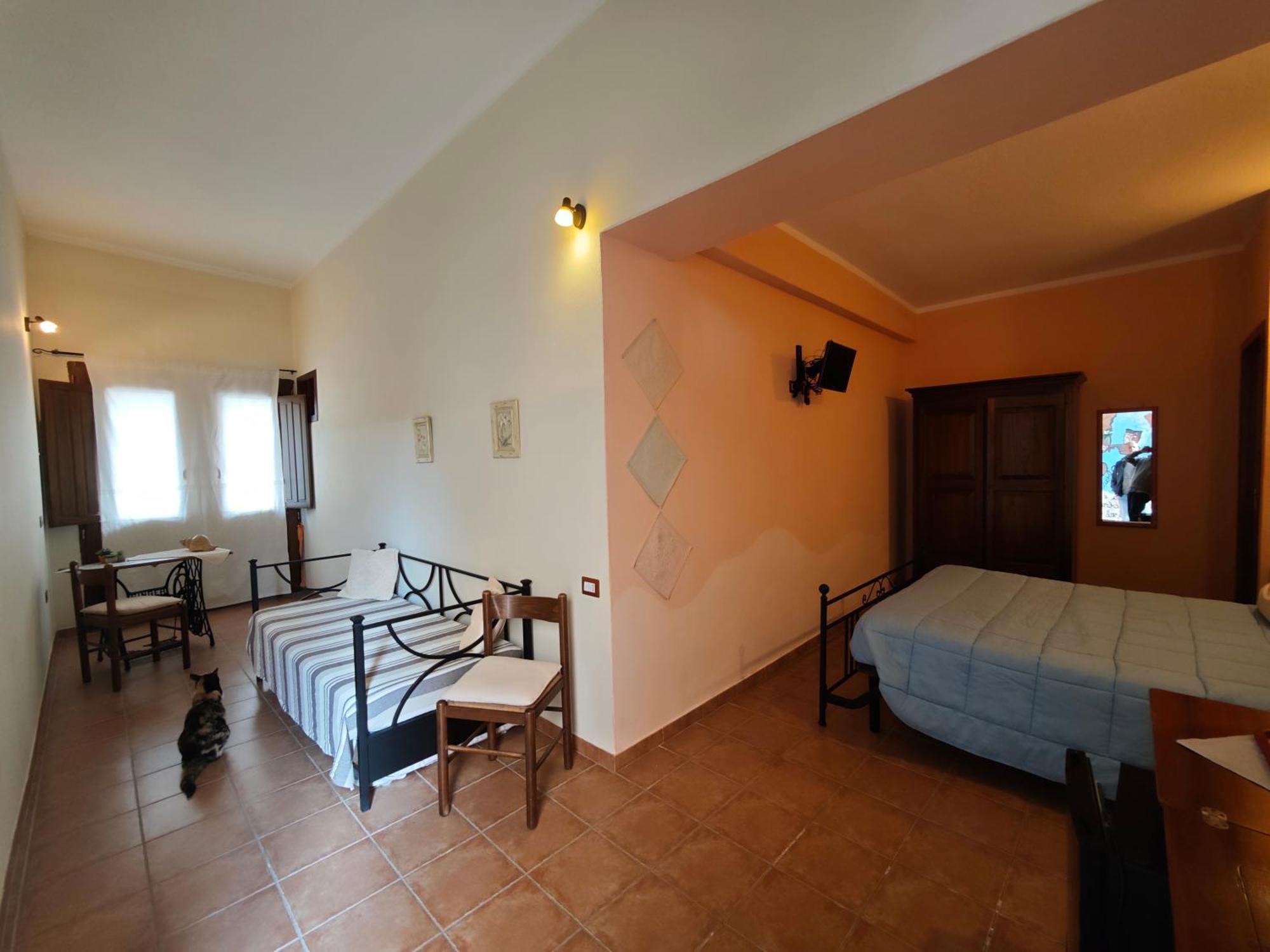B&B Domu Delunas Giba Extérieur photo